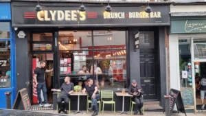 Clydees burger