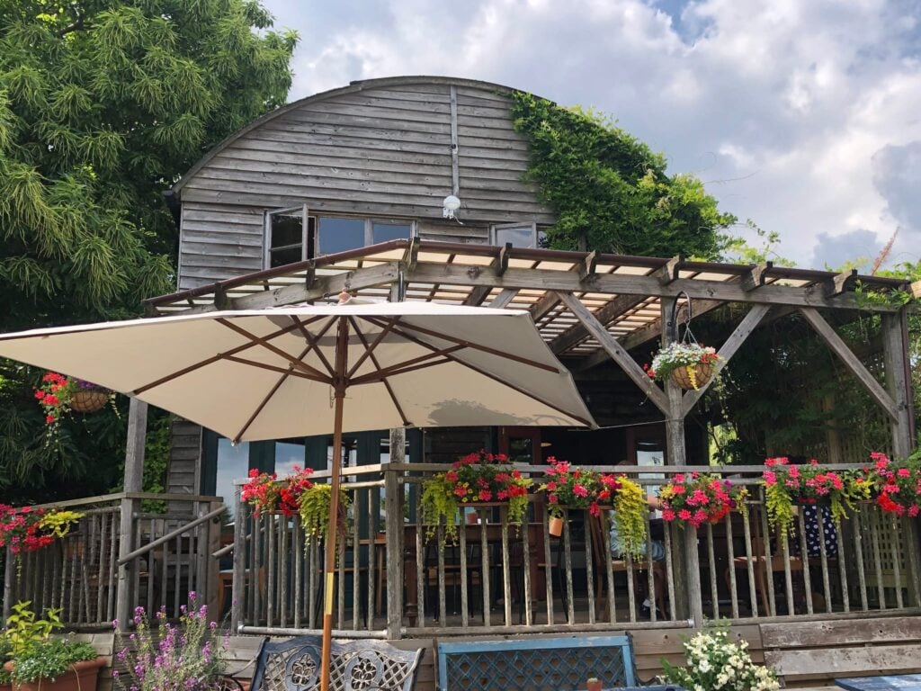 Babylon Eco Centre and Kitchen