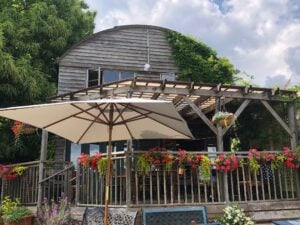 Babylon Eco Centre and Kitchen
